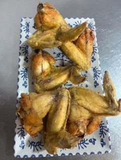 ALITAS DE POLLO FRITAS DE TODA LA VIDA